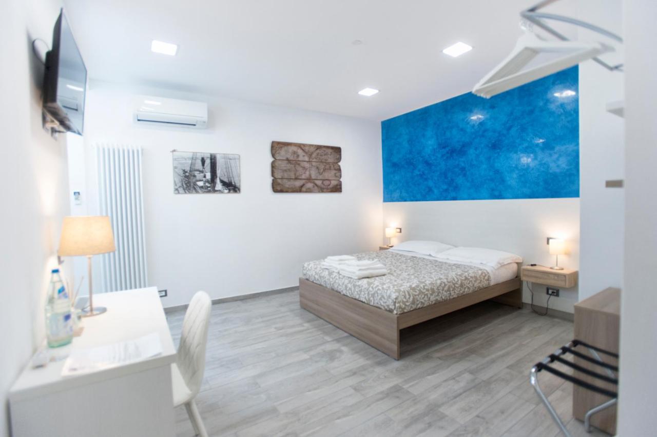 מרינה די קררה Marbianco B&B מראה חיצוני תמונה