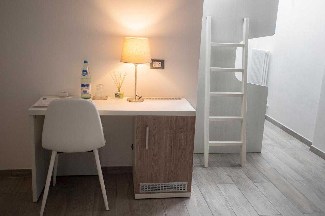 מרינה די קררה Marbianco B&B מראה חיצוני תמונה